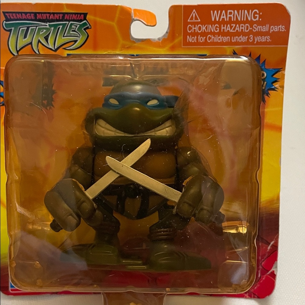 Leonardo Action Figure - Blue and Brown